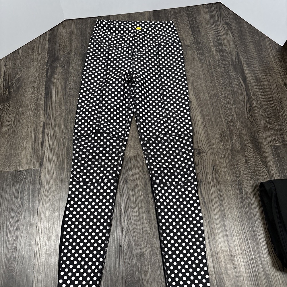 Lot of 3 Women's Activewear Leggings Size Small - PINK, ASICS & C&C California - Picture 9 of 13